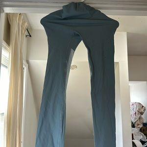 Lululemon 28in align leggings